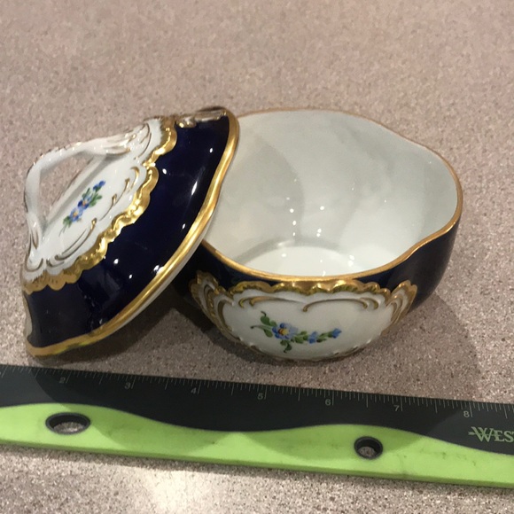 Bowl - Picture 4 of 4